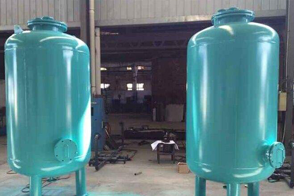 為什么過(guò)濾器材料大多使用的是襯膠罐？